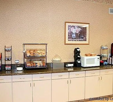 Quality Inn & Suites Bethany 